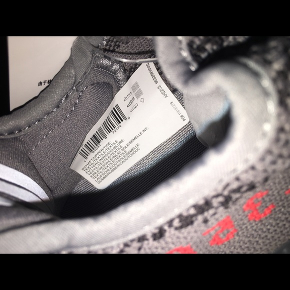 Yeezy beluga 2.0 v2 - Picture 7 of 7